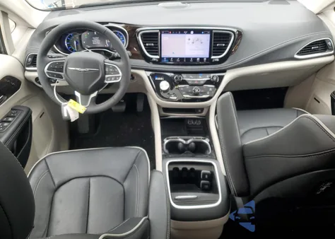 2023 Chrysler Pacifica Hybrid Limited from USA, damaged, VIN 2C4RC1S70PR509892